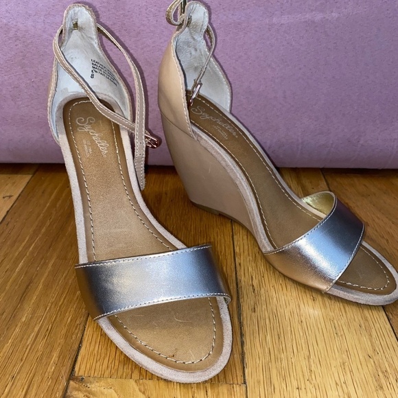 Seychelles size 8 sunlight melon wedge sandals excellent condition - Picture 1 of 7